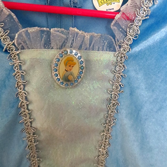 Disney Classic Cinderella Dress Costume 4-6x - Picture 2 of 3